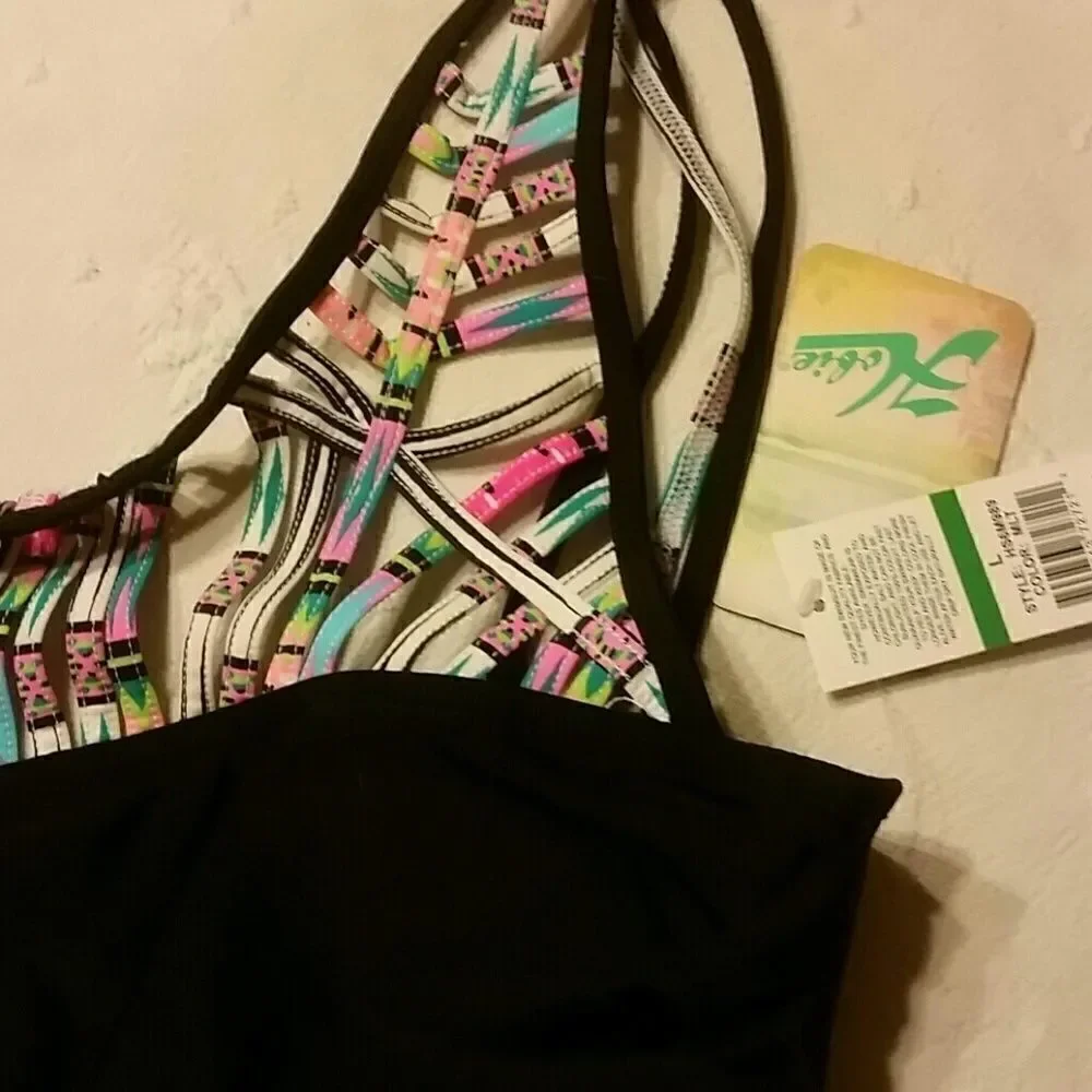HOBIE Tribal Cut Out Bikini Top Swim Top Bathingsuit Top Swimsuit top  New - Picture 4 of 7